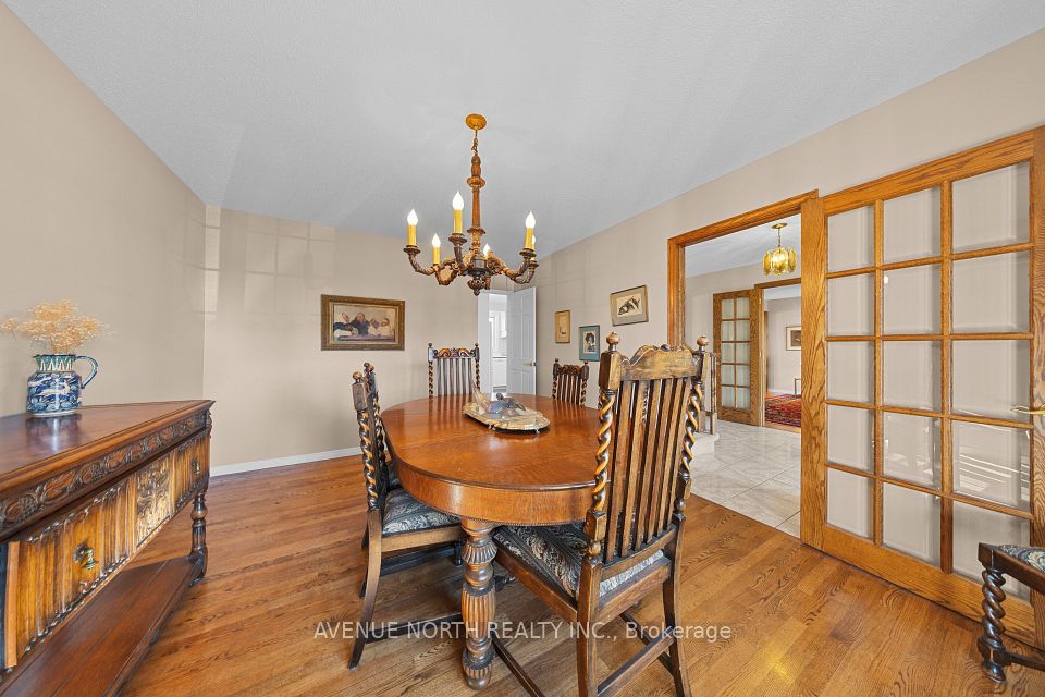 35 Wynford Avenue, South of Baseline to Knoxdale, ON K2G 3Z2 18