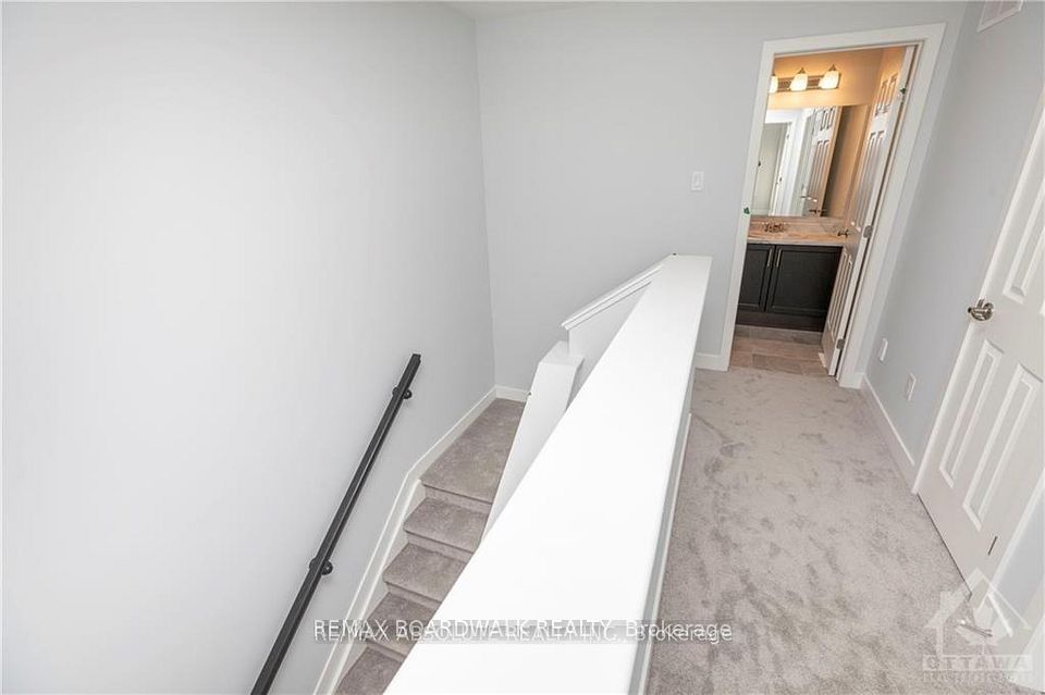235 Anyolite Private, Barrhaven, ON K2J 7J3 11