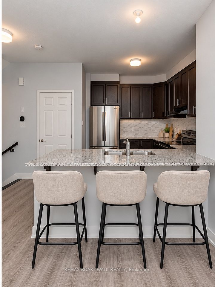 235 Anyolite Private, Barrhaven, ON K2J 7J3 6