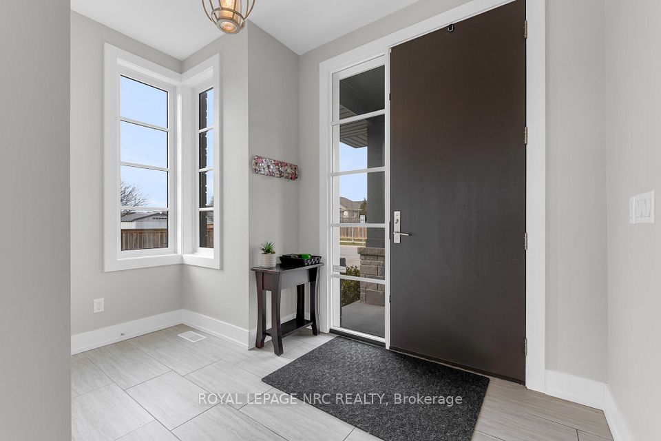 80 Days Avenue, Thorold, ON L2V 0E6 15