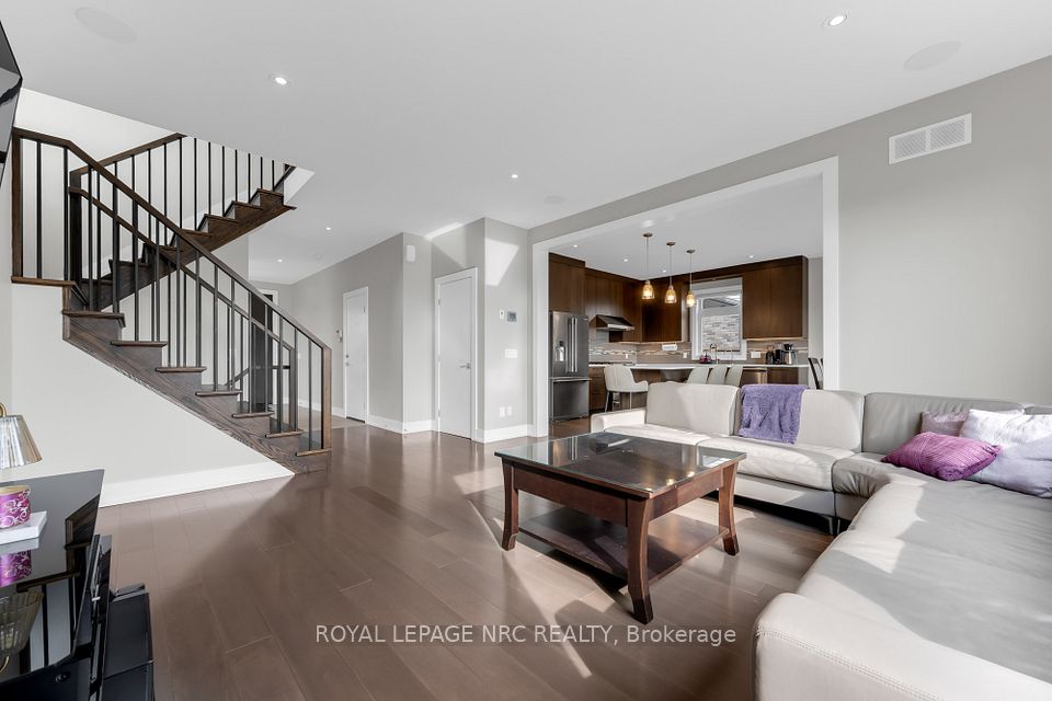 80 Days Avenue, Thorold, ON L2V 0E6 19