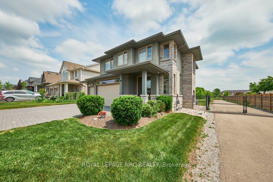 80 Days Avenue, Thorold, ON L2V 0E6 3