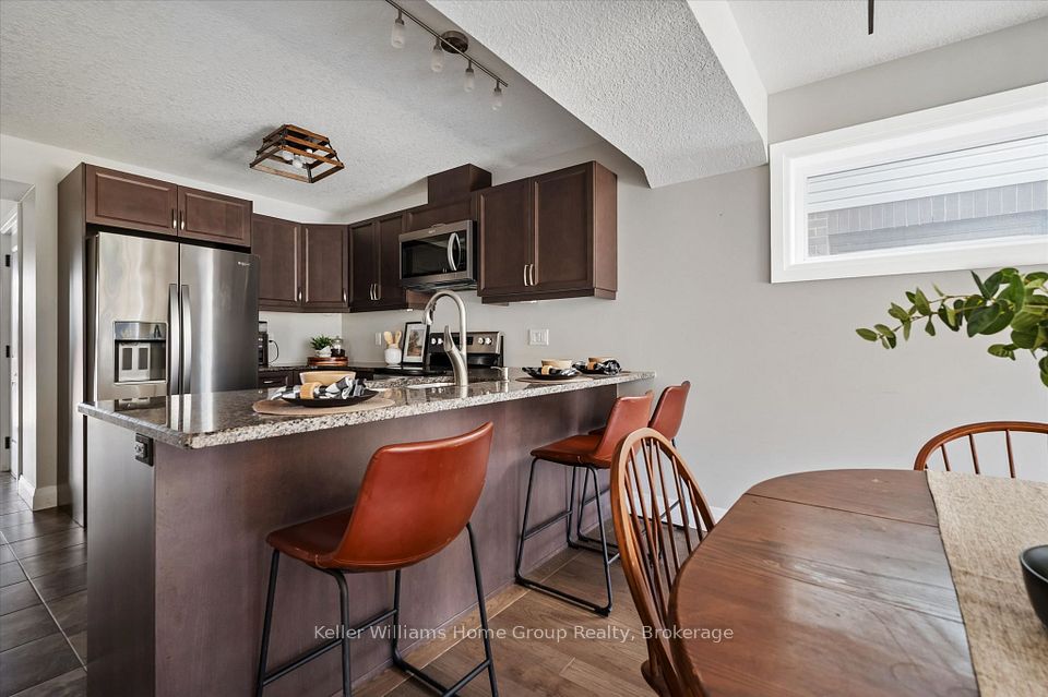 63 York Street E, Centre Wellington, ON N0B 1S0 7