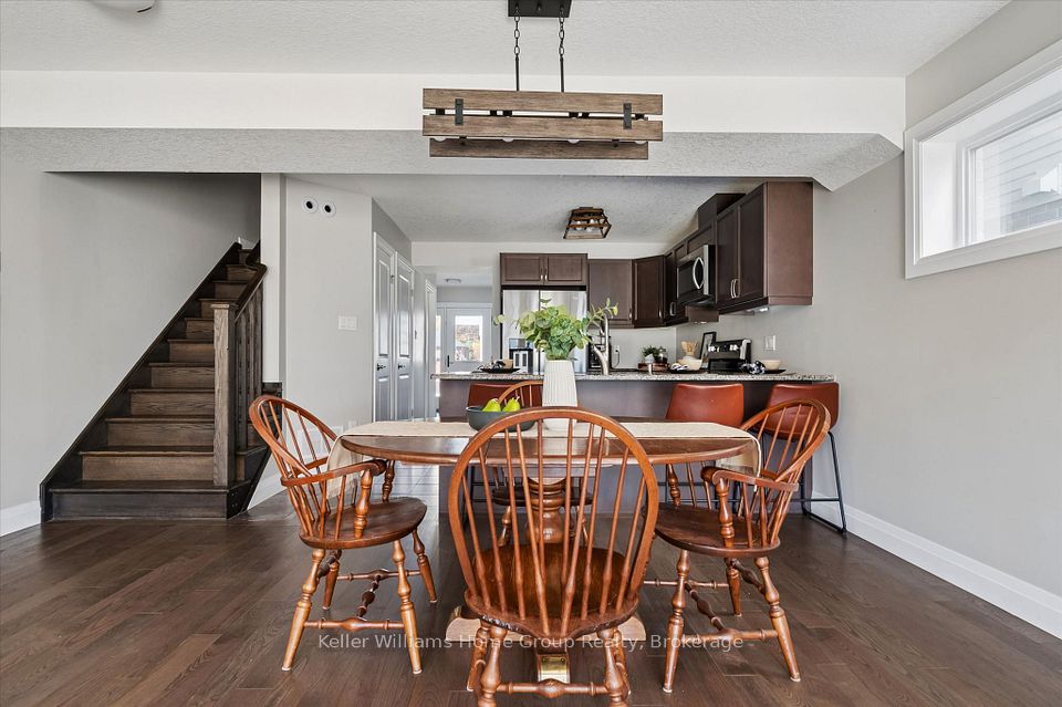 63 York Street E, Centre Wellington, ON N0B 1S0 9