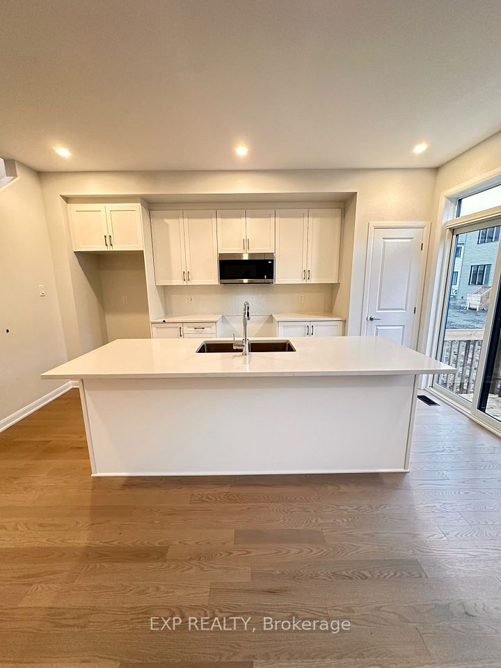 678 Moonglade Crescent, Barrhaven, ON K2J 6K3 3