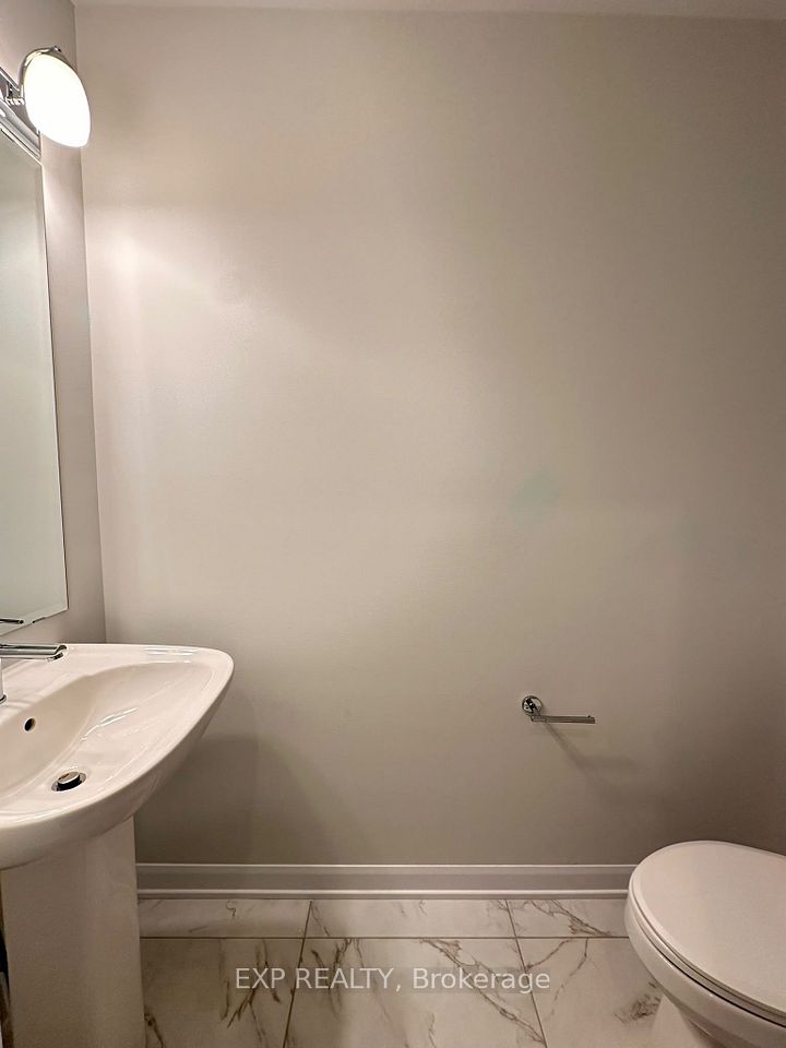 678 Moonglade Crescent, Barrhaven, ON K2J 6K3 7