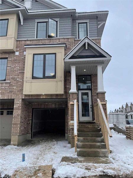Att/Row/Townhouse at 185 Bedrock Drive 66, Hamilton, ON L8J 0M5