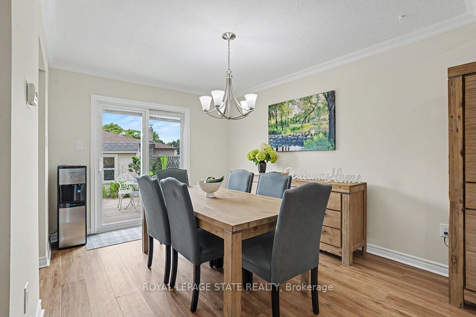 103 Glenashton Drive, Hamilton, ON L8G 4E6 9