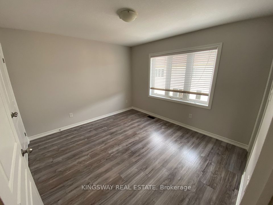 16 Kenridge Terrace, Hamilton, ON L8J 0G4 6