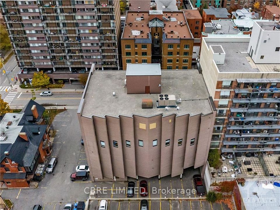 222 SOMERSET Street W 500, Ottawa Centre, ON K2P 2G3